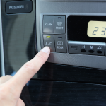 車のエアコンが効かない！原因別に対処法と予防策を解説